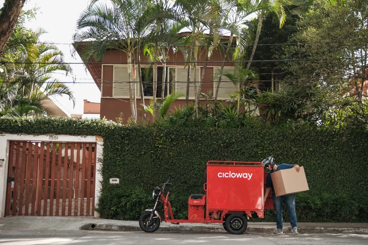 tuk_tuk_eletrico_cicloway_sauva_bau_1376x928-1