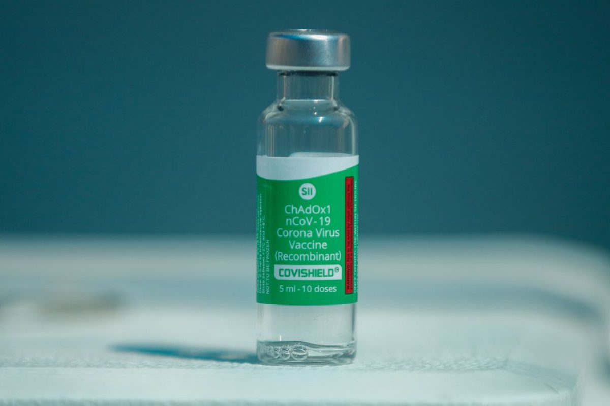 vacina_de_oxford_astrazeneca_2701214147_1-1