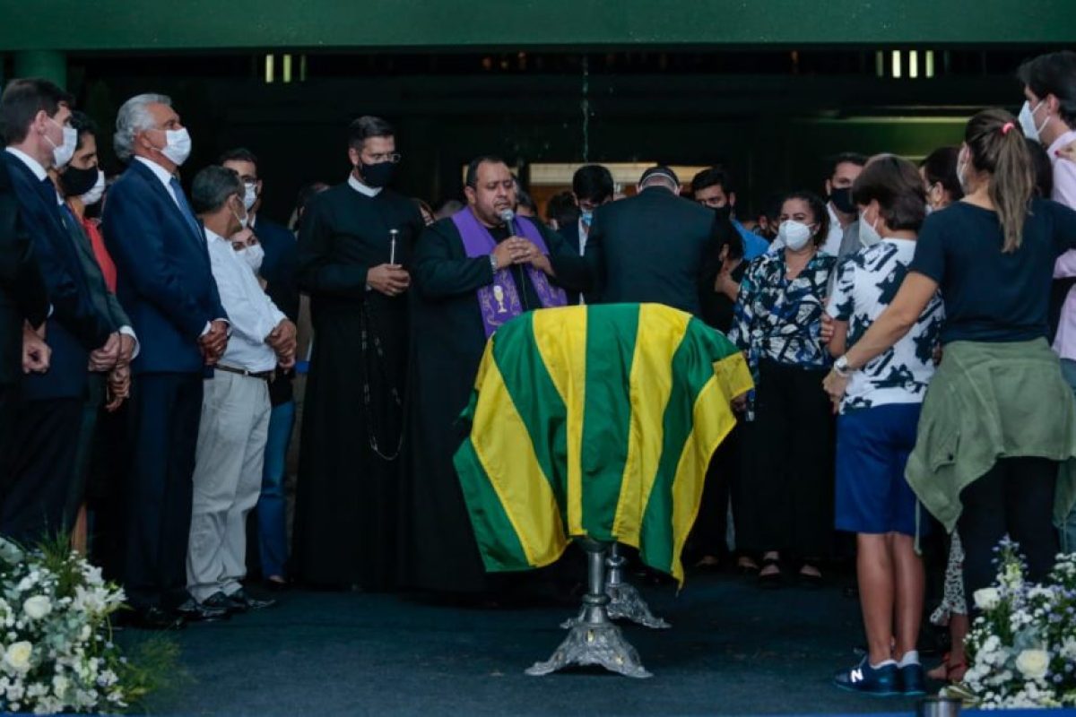 velorio-Maguito-Vilela-1024x572-1