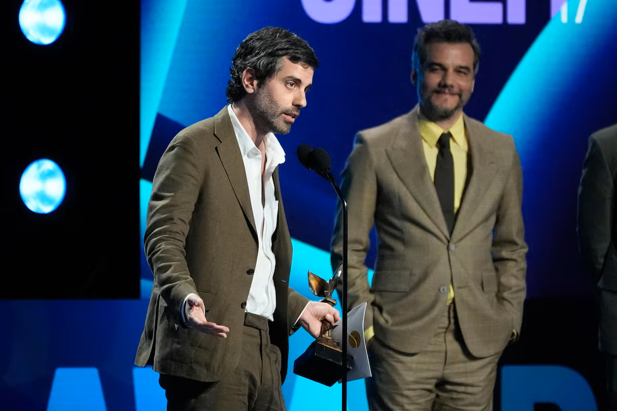 wagner moura adolpho veloso